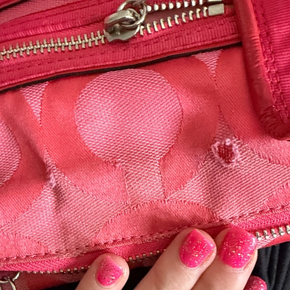 Coach Pink Poppy Bag with Two Hang Tags - Picture 10 of 13